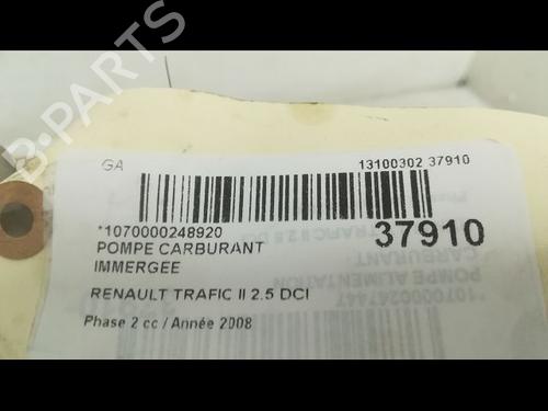 Used Fuel pump RENAULT TRAFIC II Bus (JL) 2.5 dCi 145 (JL0J) (146 hp) 23171370