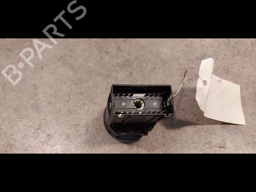Used Headlight switch VW POLO IV (9N_, 9A_) 1.4 TDI (70 hp) 9613619