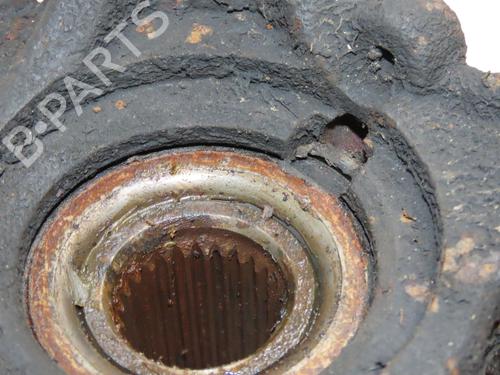 Used Left front steering knuckle Left front steering knuckle FORD FIESTA VI (CB1, CCN) 1.4 TDCi (70 hp) 14875492 14875492