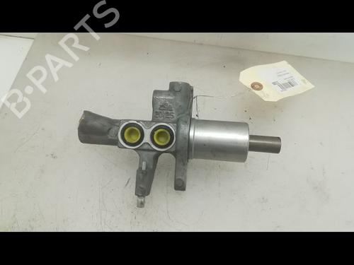 Used Brake master cylinder Brake master cylinder MERCEDES-BENZ C-CLASS (W204) C 220 CDI (204.008) (170 hp) 9598405 9598405