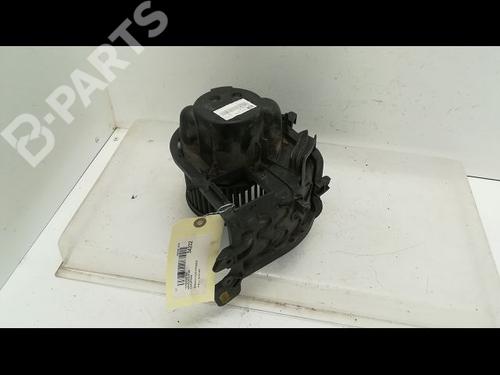Varmeblæser RENAULT CLIO II (BB_, CB_) 1.2 16V (BB05, BB0W, BB11, BB27, BB2T, BB2U, BB2V, CB05,... (75 hp) 9595565