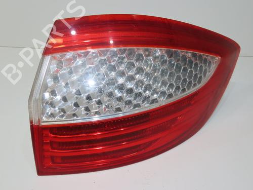 Used Right taillight Right taillight FORD MONDEO IV Turnier (BA7) 1.8 TDCi (125 hp) 34528331 34528331