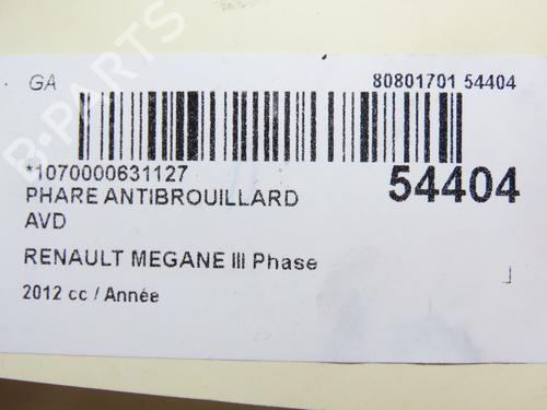 right-front-fog-light-renault-megane-iii-hatchback-bz01_-b3_-2008-28969380 main image