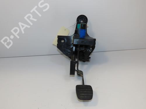 Clutch pedal RENAULT TRAFIC III Van (FG_) 1.6 dCi 125 (FGMH) | BP29441643I13 