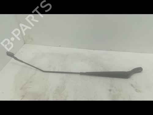 Used Front windshield wiper arm PEUGEOT 208 I (CA_, CC_) 1.6 HDi (92 hp) 14881119