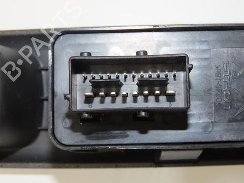 Left front window switch PEUGEOT 5008 (0U_, 0E_) 2.0 HDi | BP31912164I27 