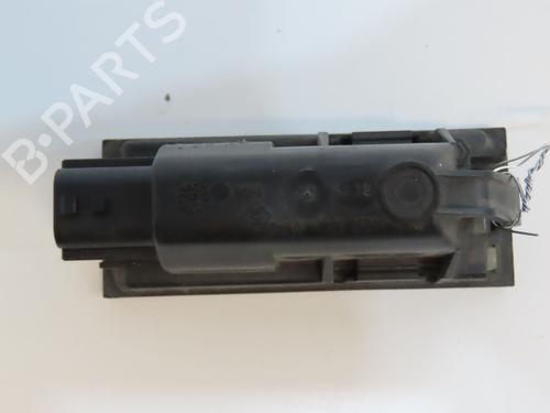 Licence plate light RENAULT KADJAR (HA_, HL_) 1.6 dCi 130 (HLA4) | BP31121196I40 - Image 2