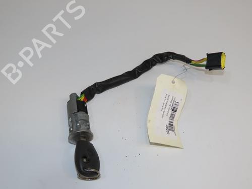 ignition-barrel-dacia-duster-hs_-2010-2011-2012-2013-2014-2015-2016-2017-2018-33477524 main image