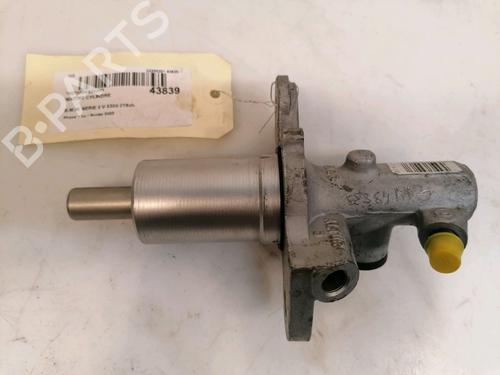 Used Brake master cylinder BMW 5 (E60) 530 d (218 hp) 16555694