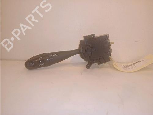 Used Steering column stalk TOYOTA RAV 4 II (_A2_) 2.0 D 4WD (CLA20_, CLA21_, CLA20R, CLA21R) (116 hp) 15657327