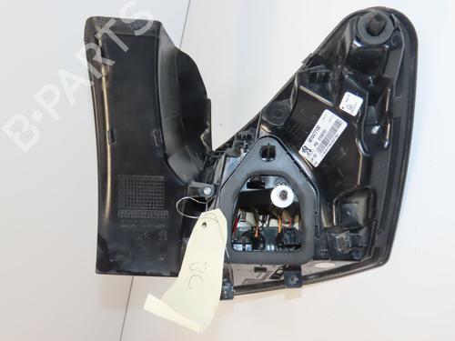 Used Left taillight PEUGEOT 3008 II SUV (MC_, MR_, MJ_, M4_) 1.2 THP/ PureTech 130 (MRHNSM, MRHNSU, MRHNSJ, MRHNYW,... (131 hp) 29216051