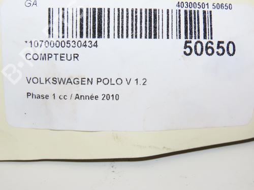 Used Instrument cluster VW POLO V (6R1, 6C1) 1.2 TDI (75 hp) 28801755