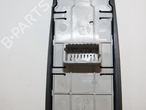 Left front window switch RENAULT SCÉNIC III (JZ0/1_) 1.9 dCi (JZ0J, JZ1J, JZ1K, JZ1S) | BP30955838I27