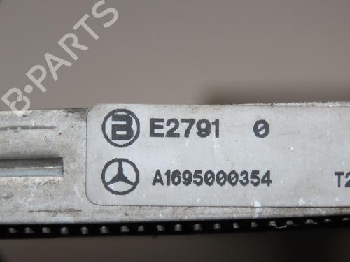 Used Heater matrix MERCEDES-BENZ B-CLASS Sports Tourer (W245) B 180 CDI (245.207) (109 hp) 24358722