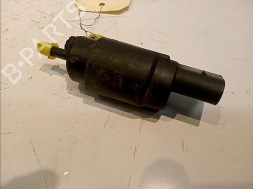 Used Washer pump Washer pump MERCEDES-BENZ VITO / MIXTO Van (W639) 115 CDI (639.601, 639.603, 639.605) (150 hp) 14881371 14881371