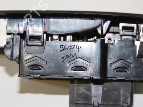 Left front window switch PEUGEOT 208 I (CA_, CC_) 1.0 VTi | BP32457543I27 