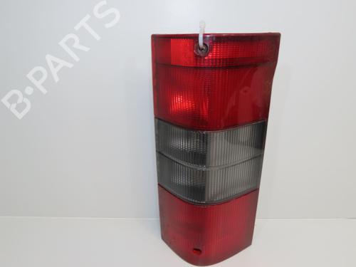 Feu arrière gauche FIAT DUCATO Bus (230_) 2.8 D (87 hp) 32253948