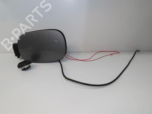 fuel-flap-alfa-romeo-stelvio-949_-2016-32691149 main image