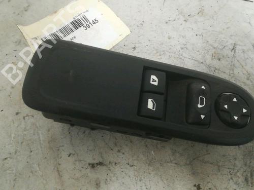 Used Left front window switch Left front window switch CITROËN C3 II (SC_) 1.6 BlueHDi 75 (75 hp) 9606563 9606563