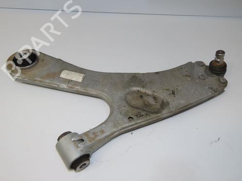Used Left front suspension arm Left front suspension arm DS DS 3 / DS 3 CROSSBACK (UR_, UC_, UJ_) 1.2 PureTech 130 (URHNSS) (131 hp) 31843303 31843303