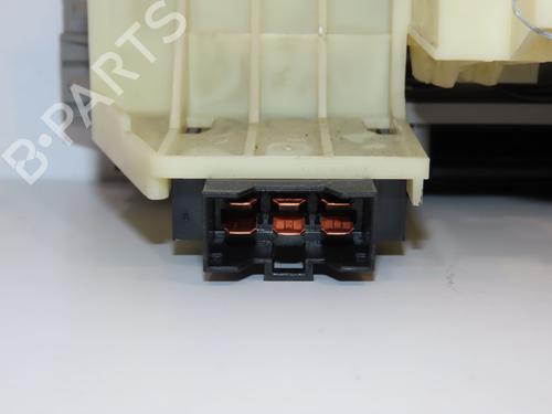 Used Climate control HONDA CIVIC VI Hatchback (EJ, EK) 1.4 i S (EJ9) (90 hp) 23064626