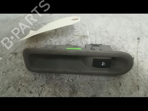 Used Left rear window switch Left rear window switch RENAULT CLIO III (BR0/1, CR0/1) 1.5 dCi (BR17, CR17) (86 hp) 9607151 9607151