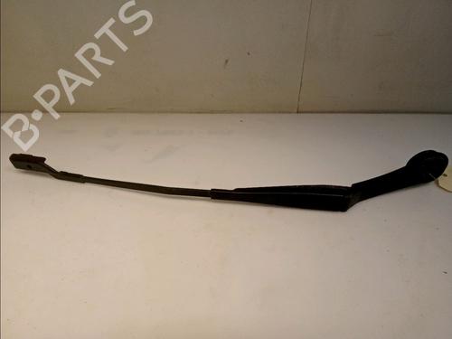 Used Front windshield wiper arm FORD FOCUS III 1.6 TDCi (115 hp) 14881137