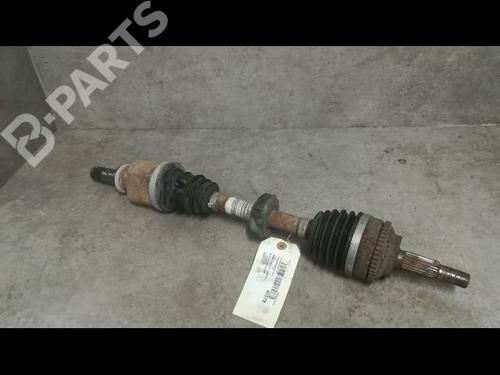 Transmisión delantera izquierda RENAULT CLIO II (BB_, CB_) 1.5 dCi (B/CB3M) (64 hp) 9609958