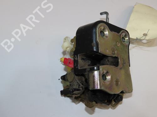 Cerradura puerta trasera derecha Cerradura puerta trasera derecha CHRYSLER PT CRUISER (PT_) 2.2 CRD (121 hp) 36495338 36495338