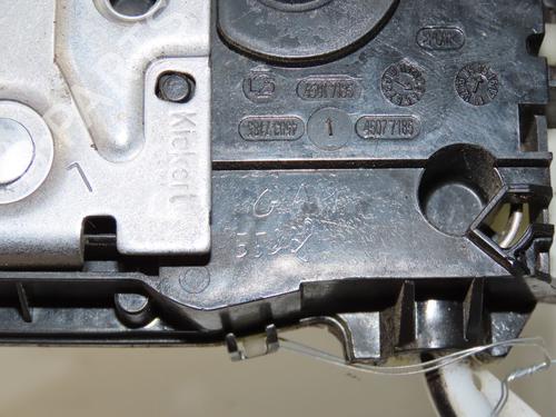 Front left lock PEUGEOT 2008 I (CU_) 1.2 VTi | BP32223411C98