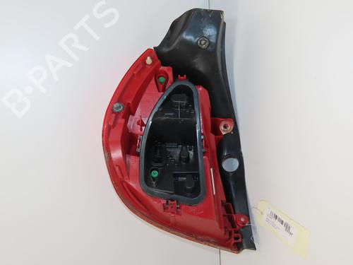 Right taillight RENAULT CLIO III (BR0/1, CR0/1) 1.2 16V (BR02, BR0J, BR11, CR02, CR0J, CR11) | BP28969575C35 