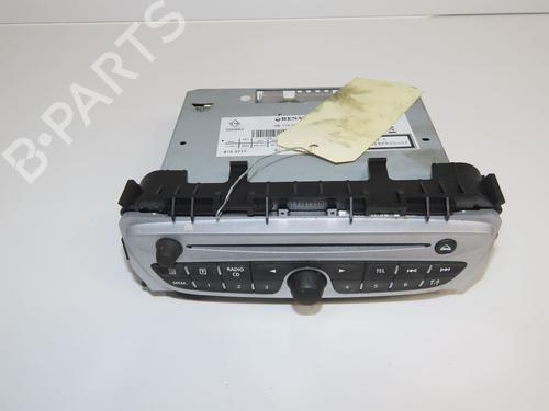 Used Radio Radio RENAULT TWINGO II (CN0_) 1.2 TCe 100 (CN0P) (102 hp) 33417759 33417759
