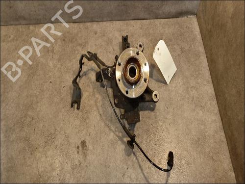 Used Left front steering knuckle RENAULT CAPTUR I (J5_, H5_) 1.2 TCe 120 (120 hp) 14875606