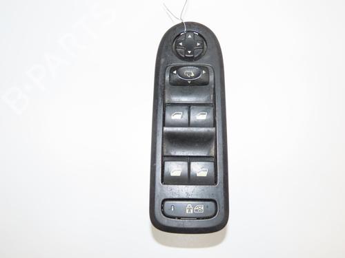 Used Left front window switch Left front window switch PEUGEOT 308 I (4A_, 4C_) 1.6 HDi (109 hp) 36345339 36345339
