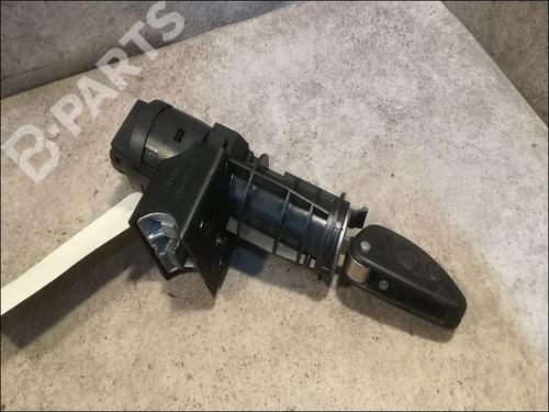 Used Ignition barrel ALFA ROMEO 147 (937_) 1.6 16V T.SPARK (937.AXA1A, 937.AXB1A, 937.BXB1A) (120 hp) 9611817