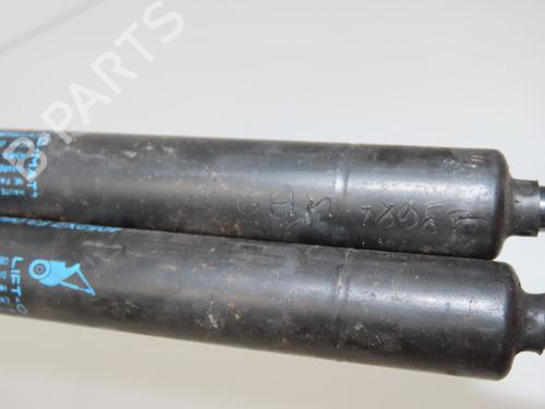Used Tailgate lift support Tailgate lift support 16740926 16740926