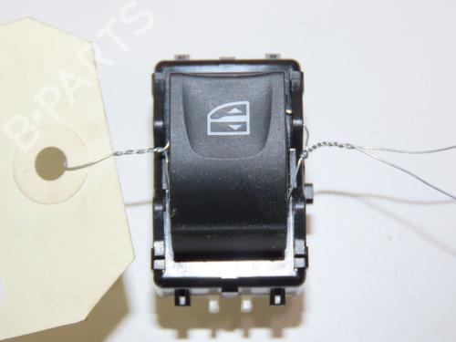 Used Right rear window switch DACIA DUSTER (HM_) 1.3 TCe 150 (HMM3) (150 hp) 28831772