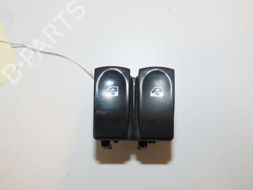 Left front window switch RENAULT TWINGO II (CN0_) 1.2 (CN0D) | BP29441783I27 