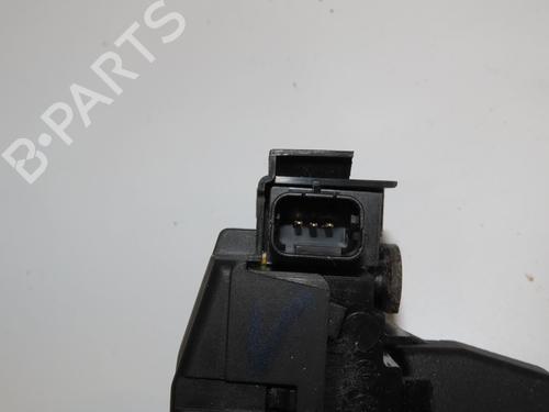 tailgate-lock-citroen-c4-cactus-2014-33948437 main image