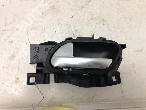 Used Rear left interior door handle PEUGEOT 208 I (CA_, CC_) 1.4 HDi (68 hp) 9594542