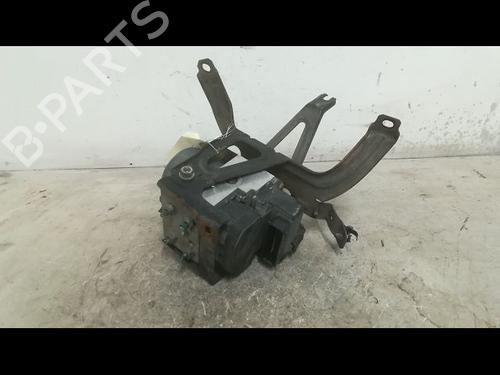 Used ABS pump ABS pump OPEL CORSA C (X01) 1.2 (F08, F68) (75 hp) 9606545 9606545