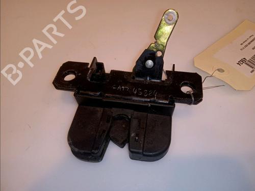 Used Tailgate lock VW GOLF IV (1J1) 1.6 (100 hp) 23177322
