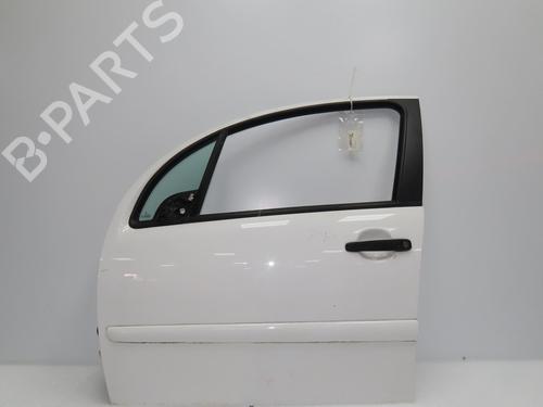 Used Left front door Left front door CITROËN C3 II (SC_) 1.1 i (60 hp) 33298101 33298101