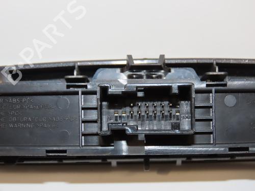 Used Warning switch PEUGEOT 308 SW I (4E_, 4H_) 1.6 HDi (109 hp) 28830215