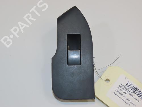 Used Right rear window switch Right rear window switch CHEVROLET CAPTIVA (C100, C140) 2.0 D 4WD (150 hp) 28831766 28831766