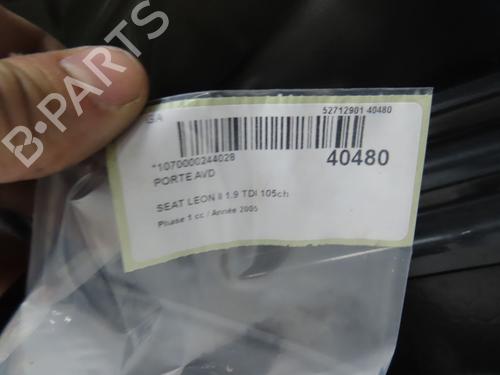 Used Right front door SEAT LEON (1P1) 1.9 TDI (105 hp) 28831229