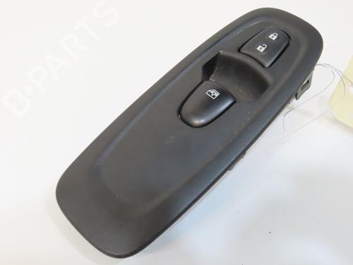 Kombi Kontakt / Stilkkontakt Kombi Kontakt / Stilkkontakt 38608379 38608379