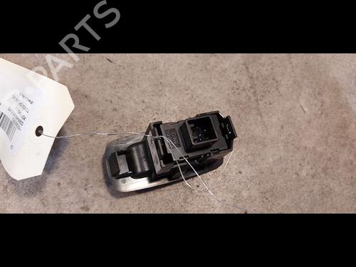 Used Right rear window switch TOYOTA COROLLA (_E12_) 1.4 D (NDE120_, NDE120R) (90 hp) 9614051