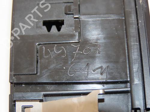 Used Headlight switch Headlight switch MERCEDES-BENZ SPRINTER 4-t Van (B907, B910) 414 CDI RWD (907.643, 907.645, 907.647) (143 hp) 29150964 29150964