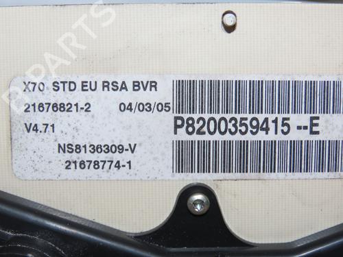 Used Instrument cluster RENAULT MASTER II Bus (JD) 2.5 dCi 120 (JD0M, JD1M, JD1W) (115 hp) 28967993